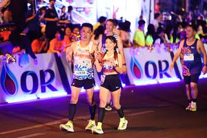 BIB: 
                            <button type="button" onclick="openModal(24244870)" class="btn btn-primary btn-sm float-right btn-popup" data-toggle="modal" data-target=".modal-high-quality">
                        <i class="fas fa-shopping-cart"></i> Add to Cart
                    </button>
                                            <button type="button" onclick="isThisMe(24244870, true)" class="btn btn-success btn-sm float-right btn-popup btn-isme hidden" data-toggle="tooltip" data-placement="bottom" title="นี่คือรูปของคุณใช่ไหม คลิกที่นี่เพื่อเอาเข้าอัลบั้ม">
                        <i class="fas fa-plus"></i> Add to album
                    </button>
                    <button type="button" onclick="isThisMe(24244870, false)" class="btn btn-warning btn-sm float-right btn-popup btn-isnotme hidden">
                        <i class="fas fa-ban"></i> Remove from album
                    </button>